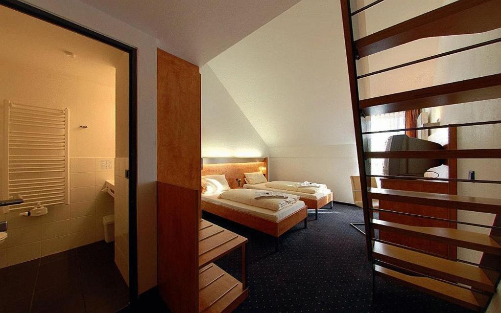 Hotel Gasthof Gross แบร์กเคียร์เคน ภายนอก รูปภาพ